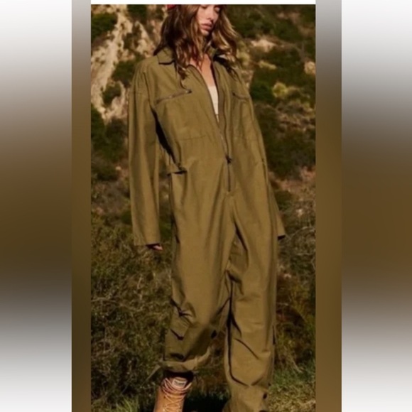 NWOT Free people Movement Mesmerize Me Coveralls in Army green - Picture 2 of 6